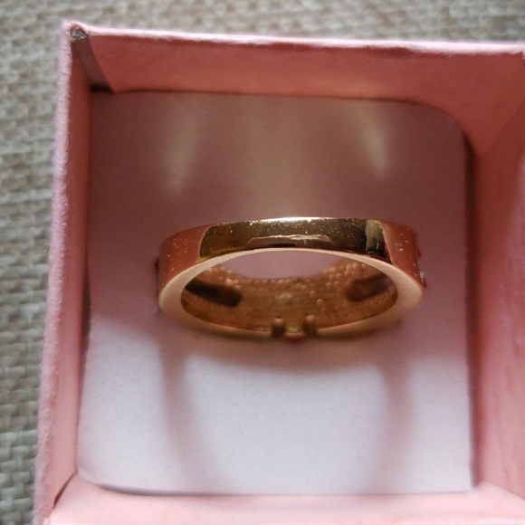 New Gold Plated ,Red Crystal ring size 8 - Picture 4 of 8
